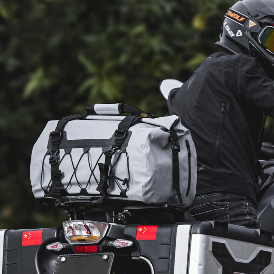 حقيبة خلفية للدراجات النارية م - مراجعة Motorcycle Gear Companies وسعره